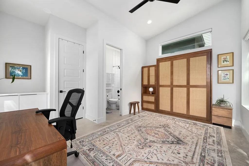 2605 S 2nd Street Austin TX 78704