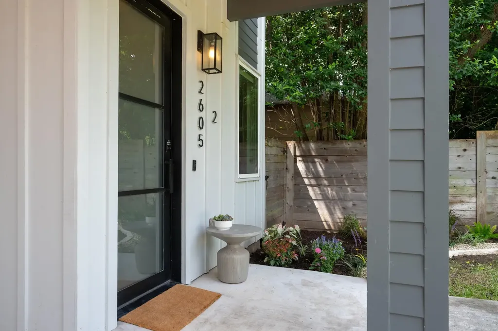 2605 S 2nd Street Austin TX 78704