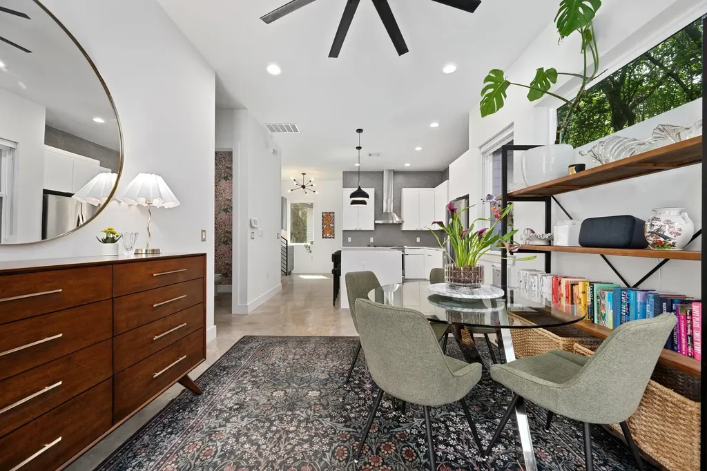 2605 S 2nd Street Austin TX 78704