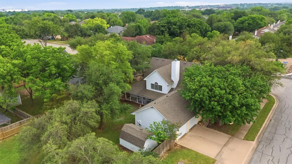 400 Split Oak Drive Pflugerville TX 78660