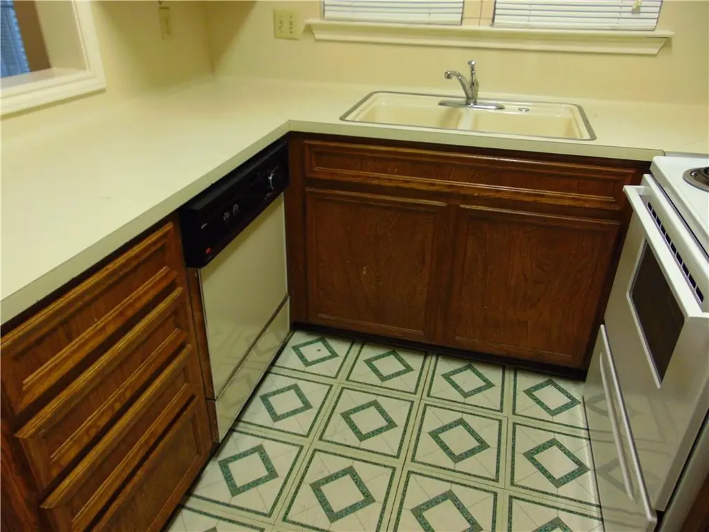 3115 Tom Green Street Austin TX 78705