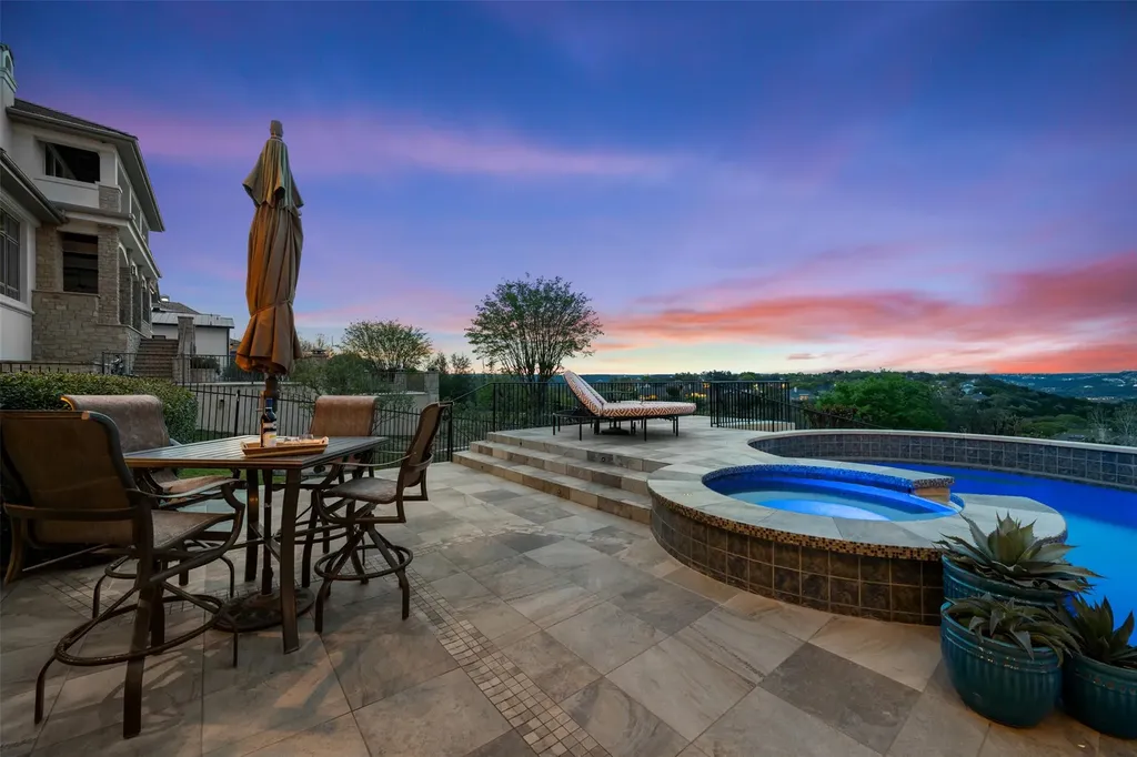 2541 Waymaker Way Austin TX 78746