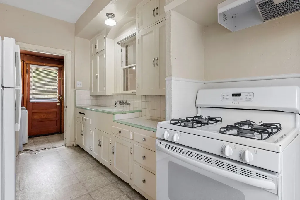 3108 Robinson Avenue Austin TX 78722