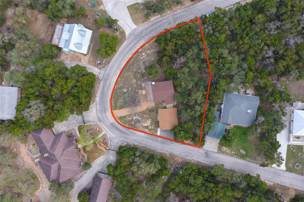 614 Red Oak Woods Canyon Lake TX 78133