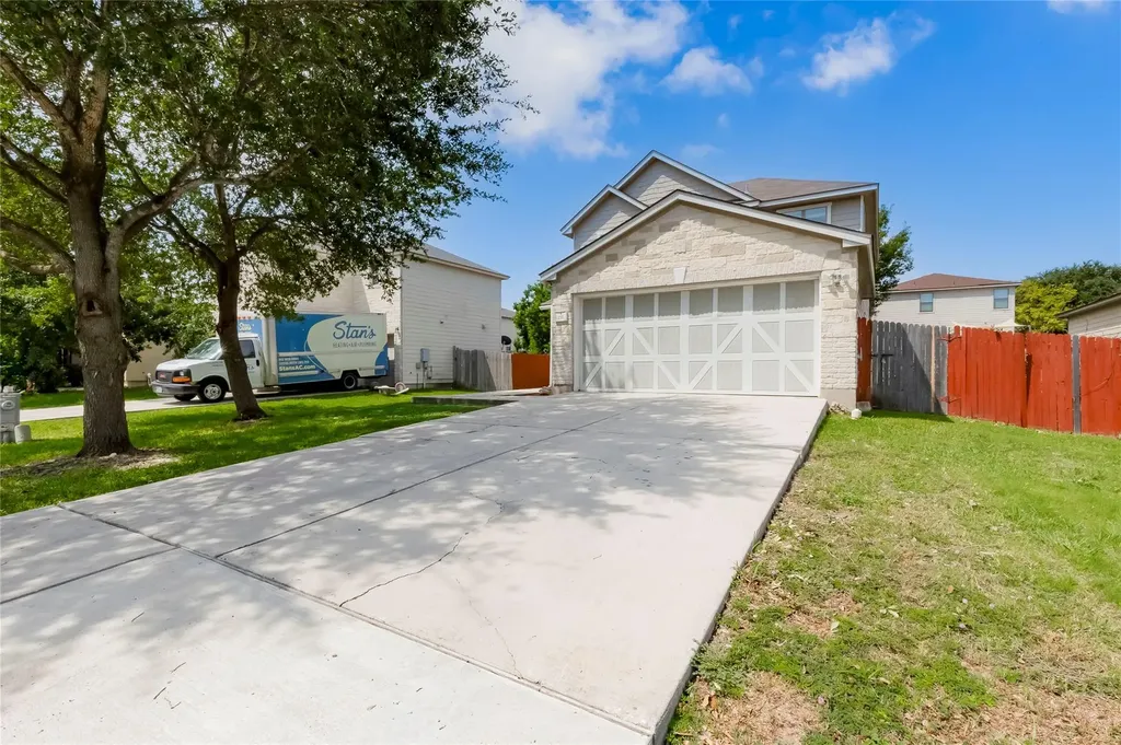 191 Beech Drive Kyle TX 78640