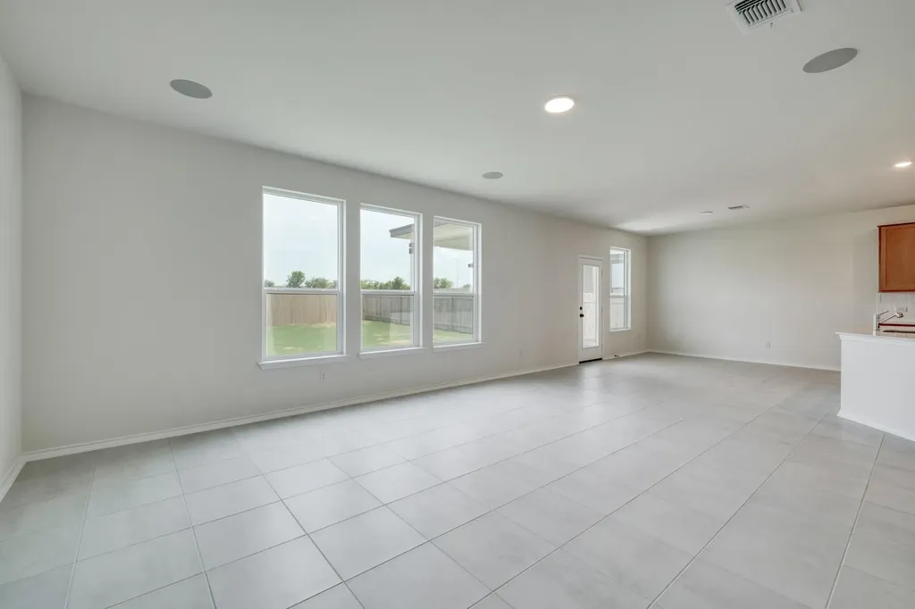 1324 Carriageway Drive Georgetown TX 78626