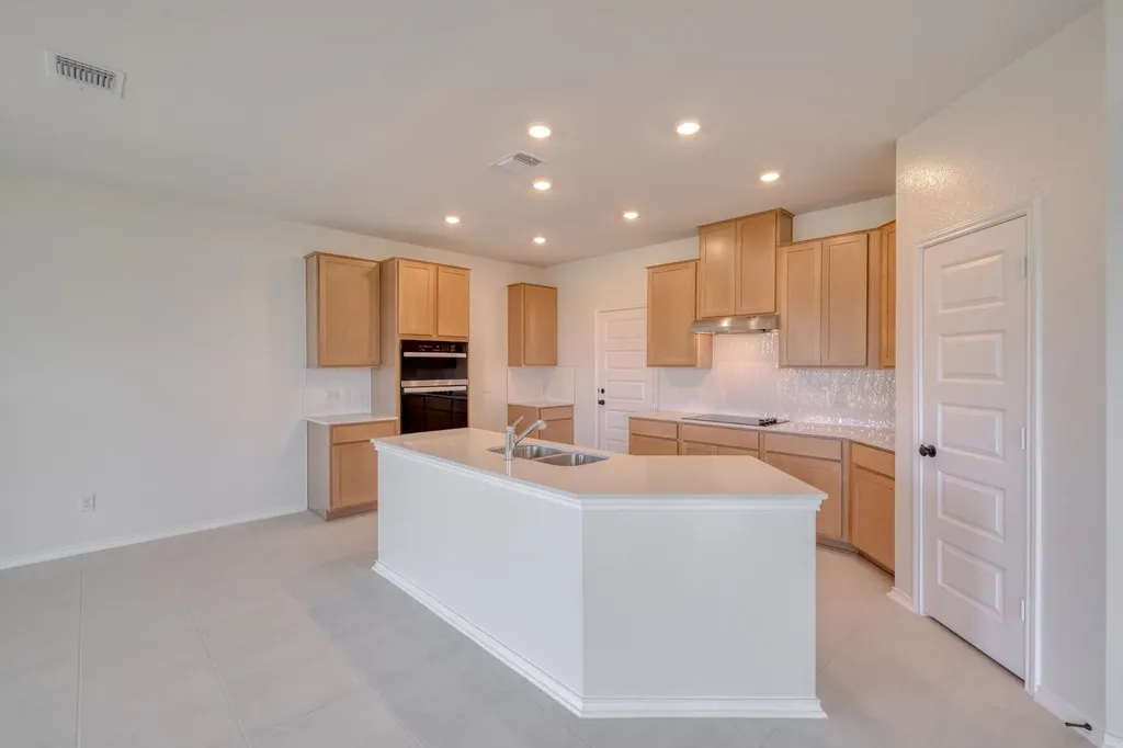 1324 Carriageway Drive Georgetown TX 78626