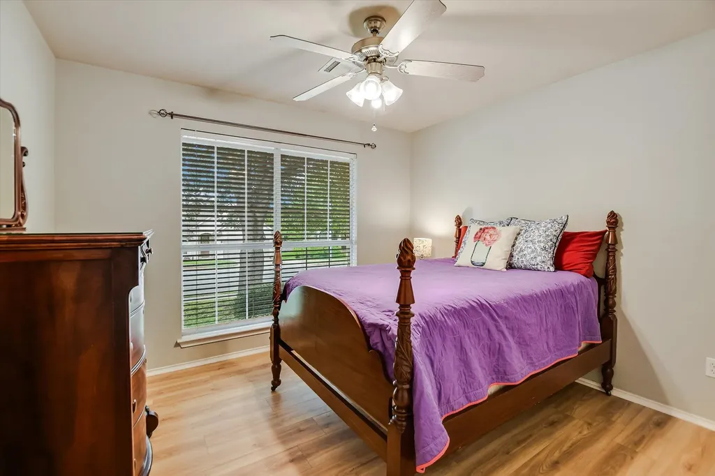 1515 Laurel Oak Loop Round Rock TX 78665