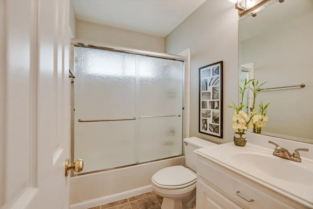 1515 Laurel Oak Loop Round Rock TX 78665