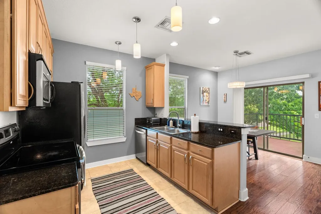 13420 Lyndhurst Street Austin TX 78729