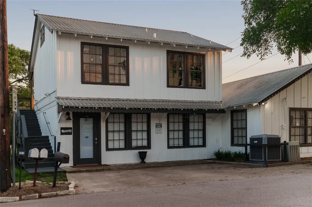 209 S Main Street Salado TX 76571