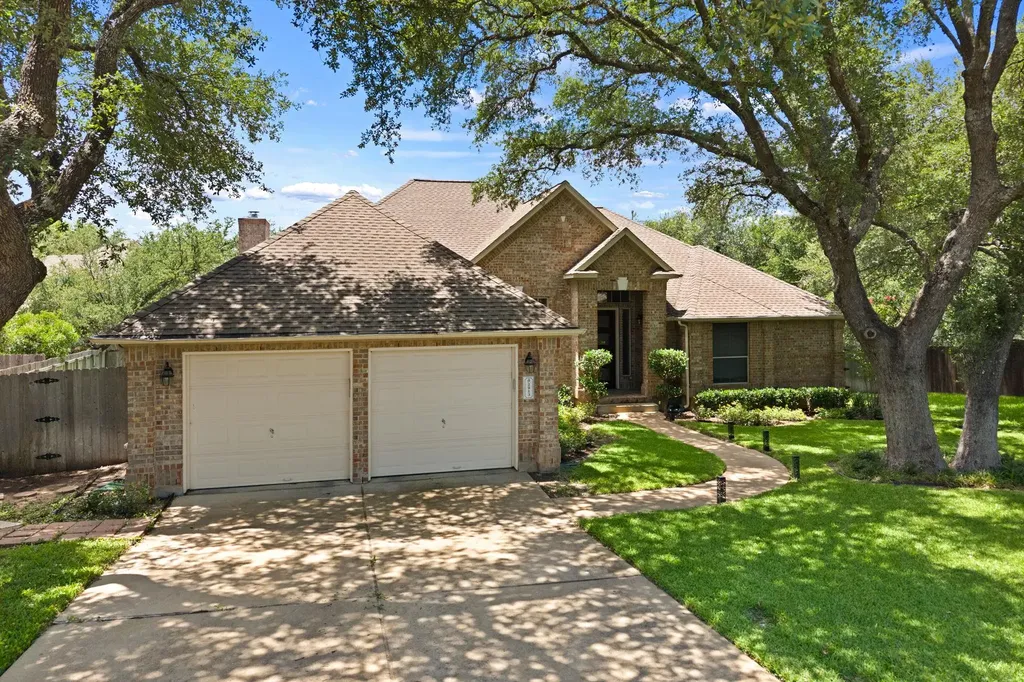 2913 Victoria Cove Round Rock TX 78664