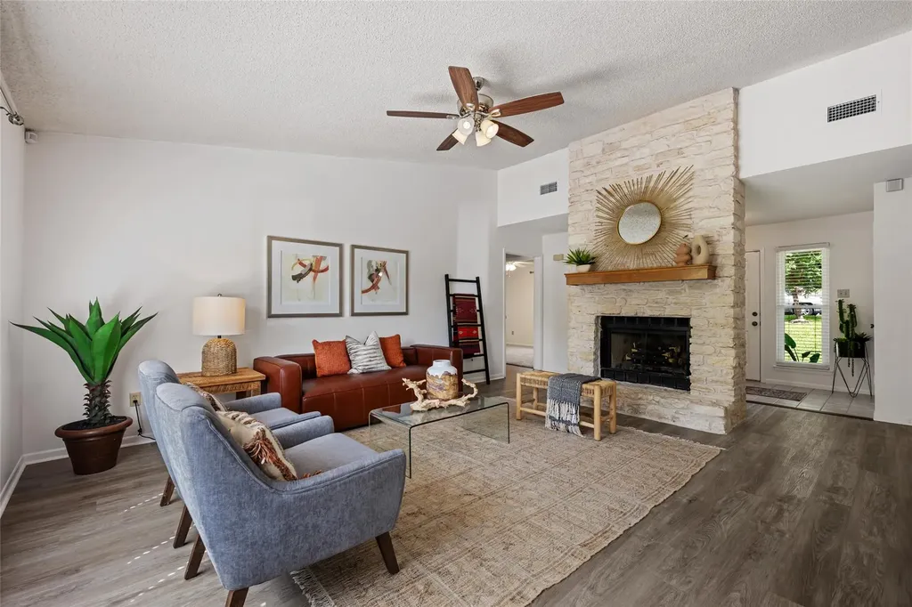 11201 Brushy Glen Drive Austin TX 78754