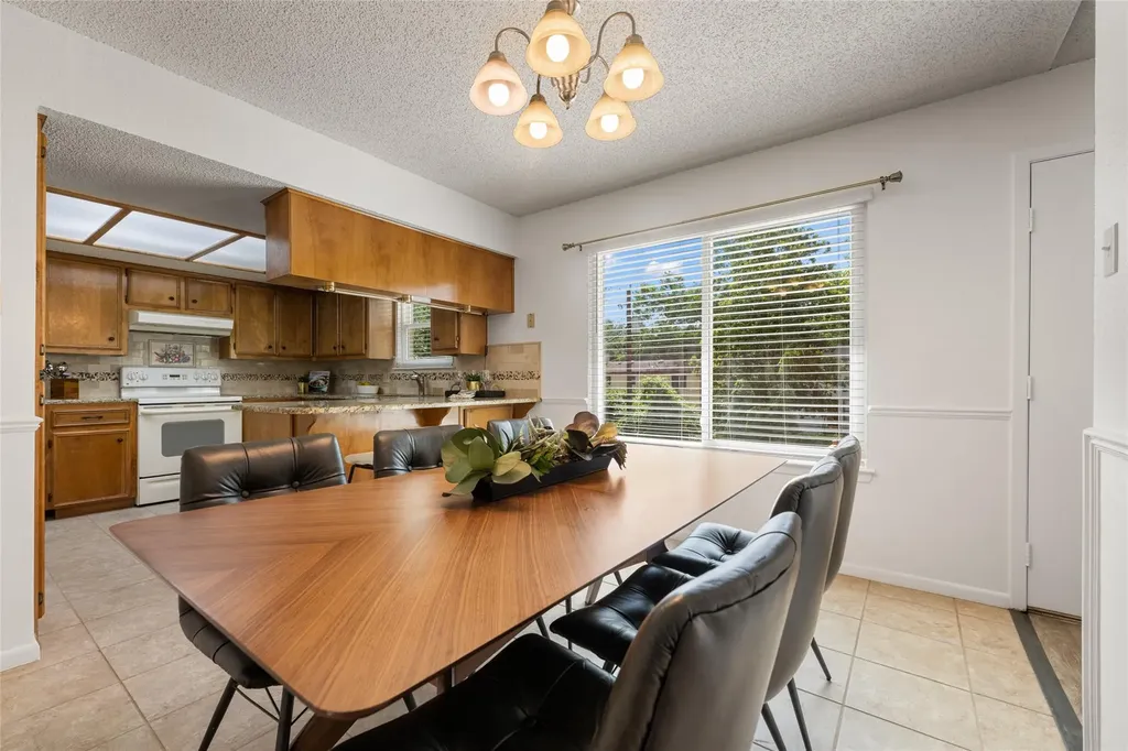 11201 Brushy Glen Drive Austin TX 78754