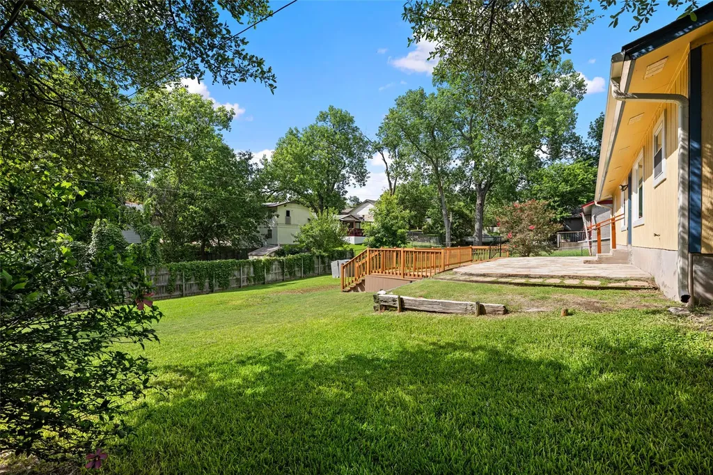 11201 Brushy Glen Drive Austin TX 78754