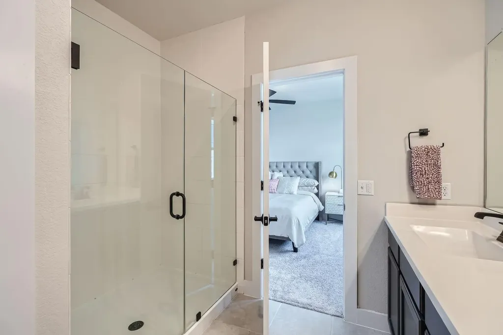 8319 Laughlin Lane Austin TX 78744