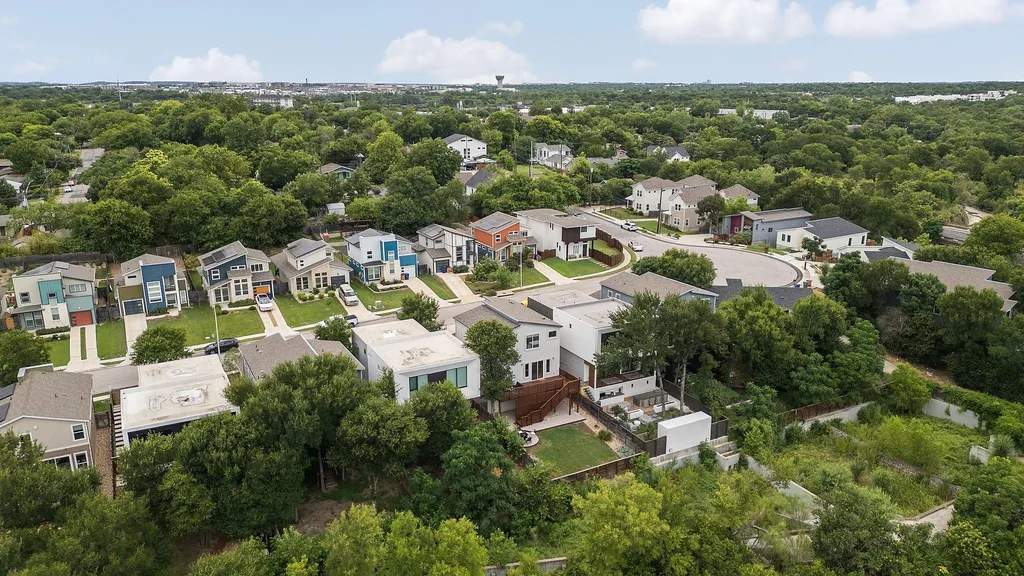 5205 Rob Scott Street Austin TX 78721