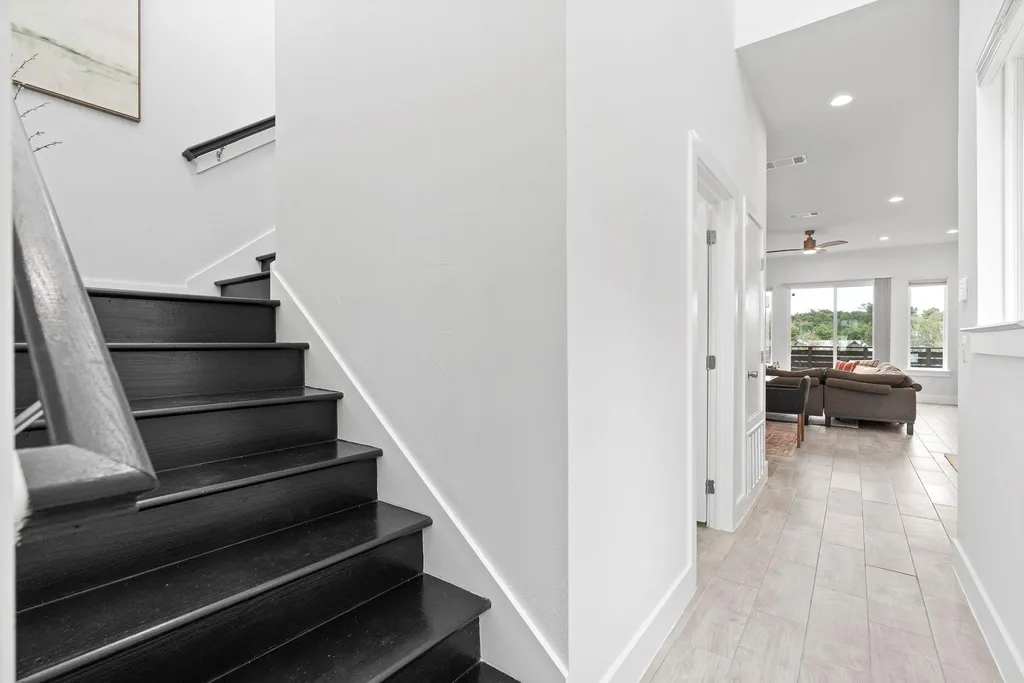 5205 Rob Scott Street Austin TX 78721