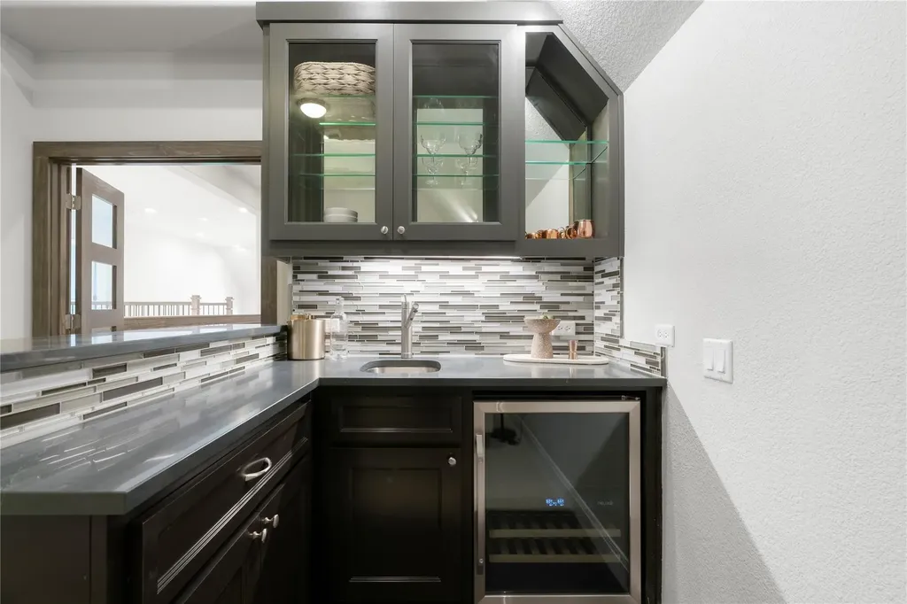 2033 Portobello Road Leander TX 78641