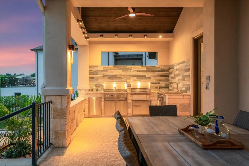 2033 Portobello Road Leander TX 78641