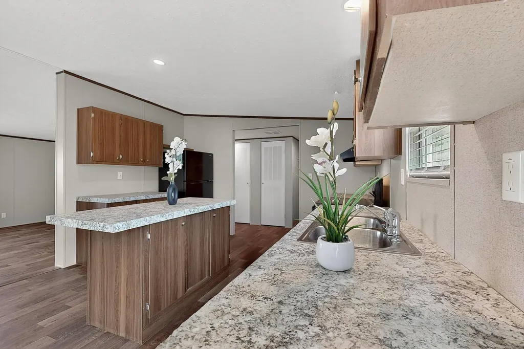 13800 Fm-107 Mcgregor TX 76657