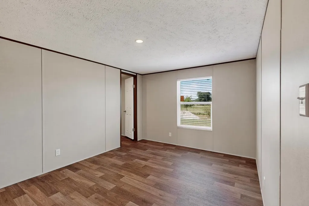 13800 Fm-107 Mcgregor TX 76657