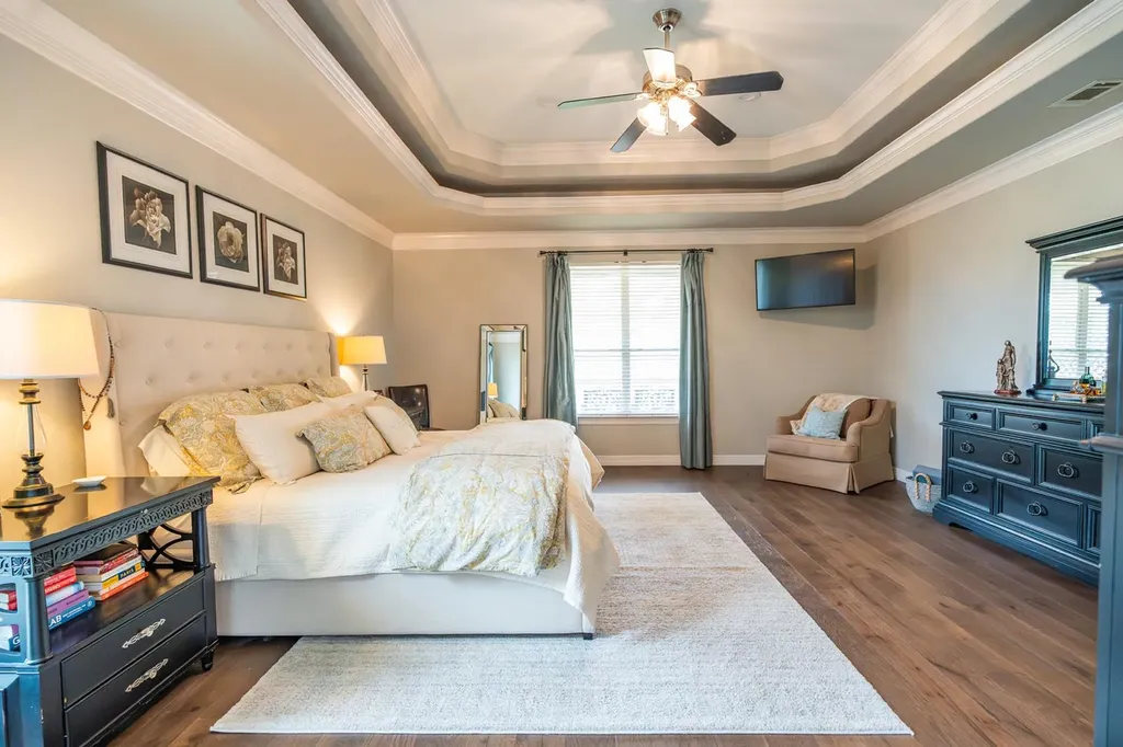 511 Broken Lance Drive Dripping Springs TX 78620