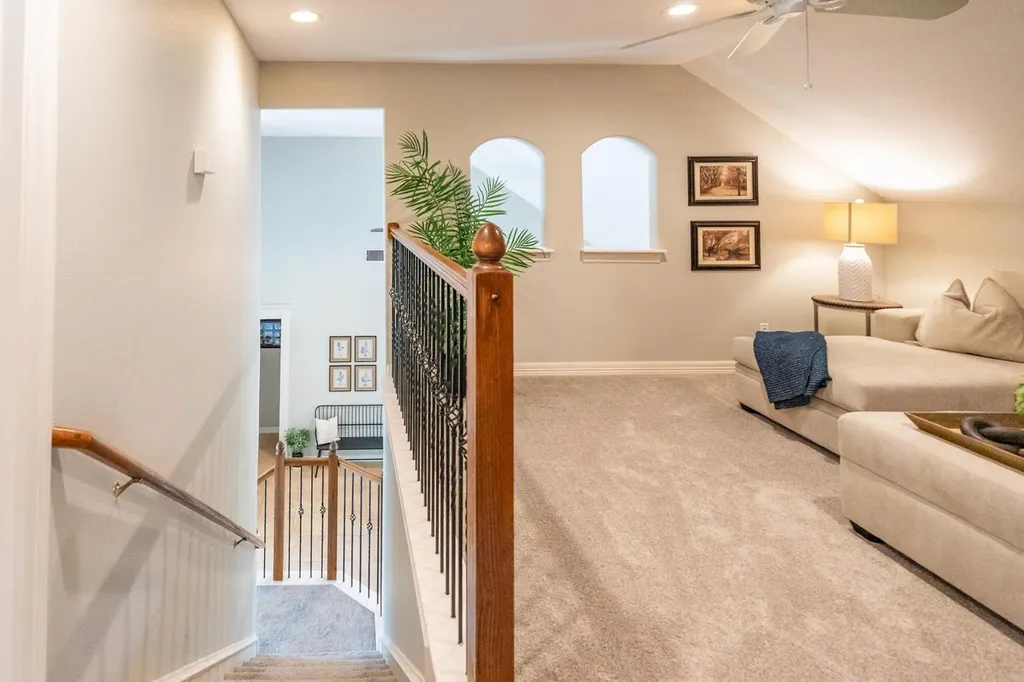 511 Broken Lance Drive Dripping Springs TX 78620