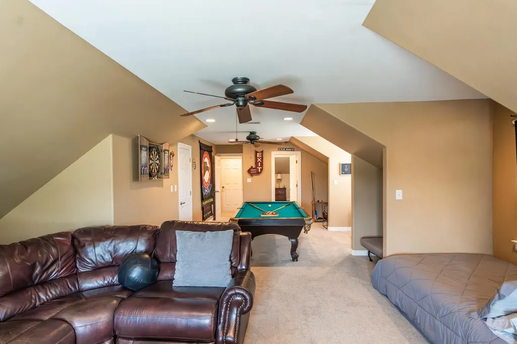 511 Broken Lance Drive Dripping Springs TX 78620