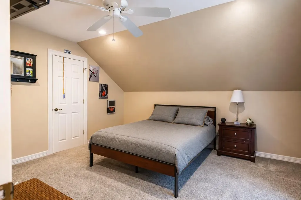 511 Broken Lance Drive Dripping Springs TX 78620