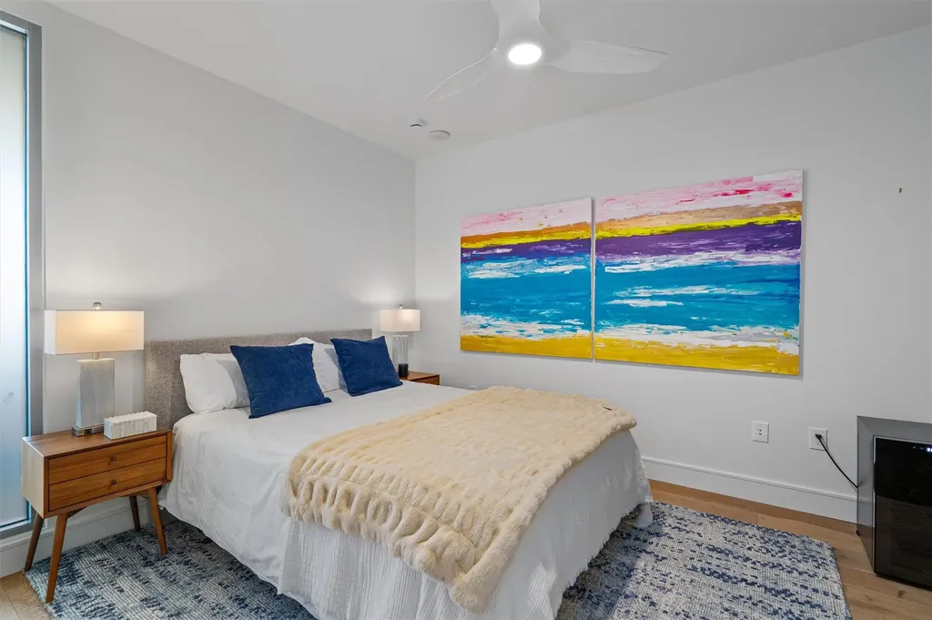 222 West Avenue Austin TX 78701
