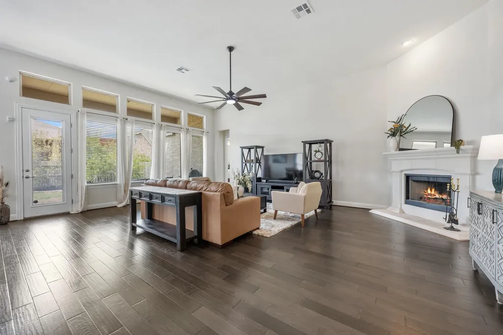 2009 Southcreek Drive Leander TX 78641