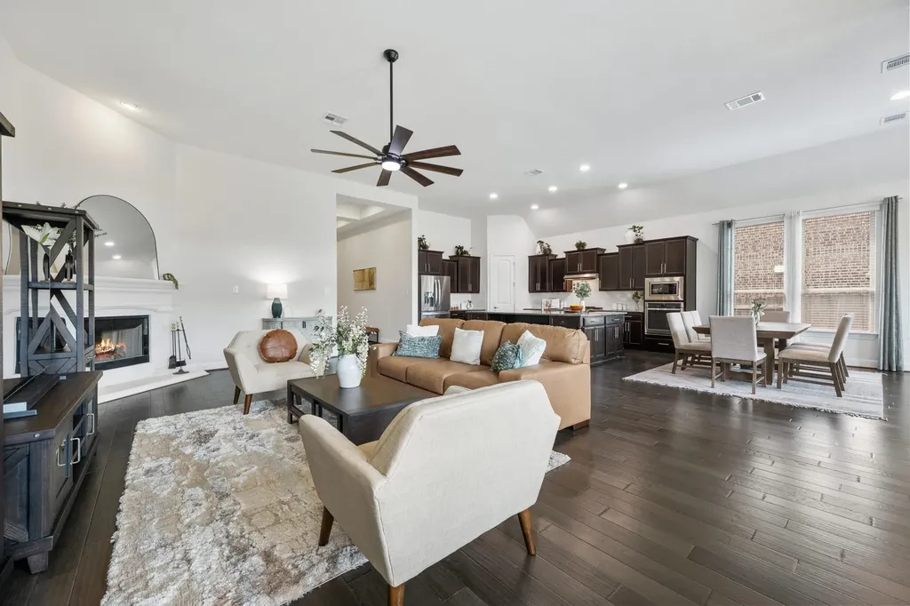 2009 Southcreek Drive Leander TX 78641