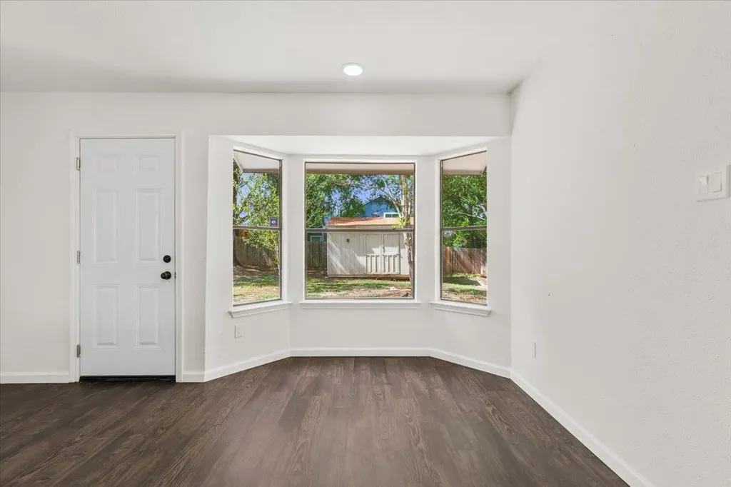 1400 Brixham Cove Austin TX 78753