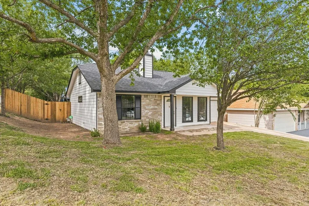 1400 Brixham Cove Austin TX 78753