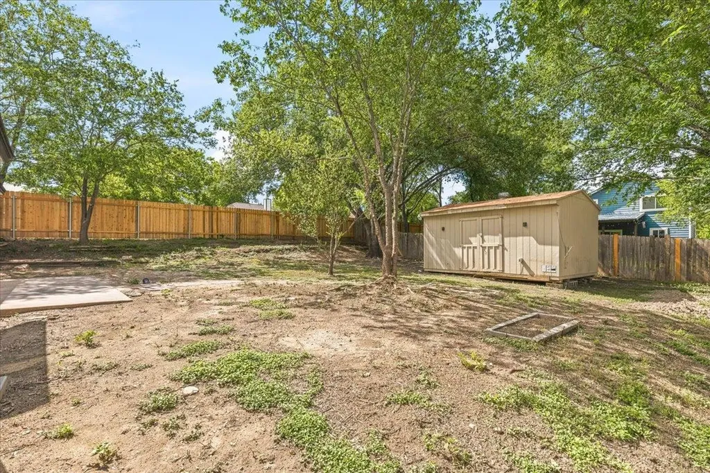 1400 Brixham Cove Austin TX 78753