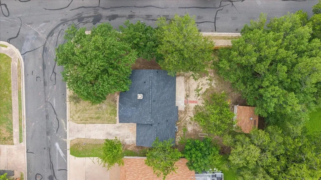 1400 Brixham Cove Austin TX 78753
