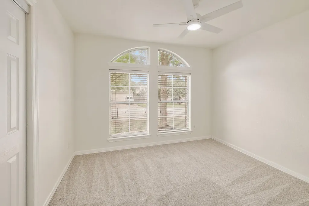 3942 Upper Passage Lane Round Rock TX 78681