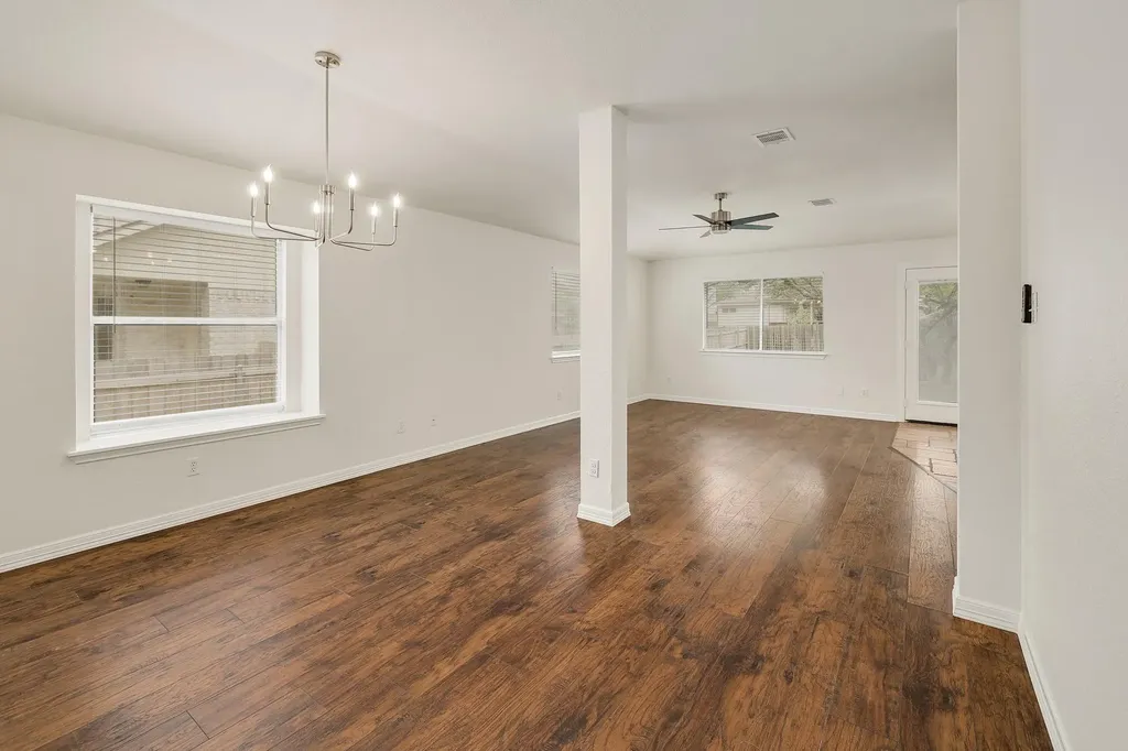 3942 Upper Passage Lane Round Rock TX 78681