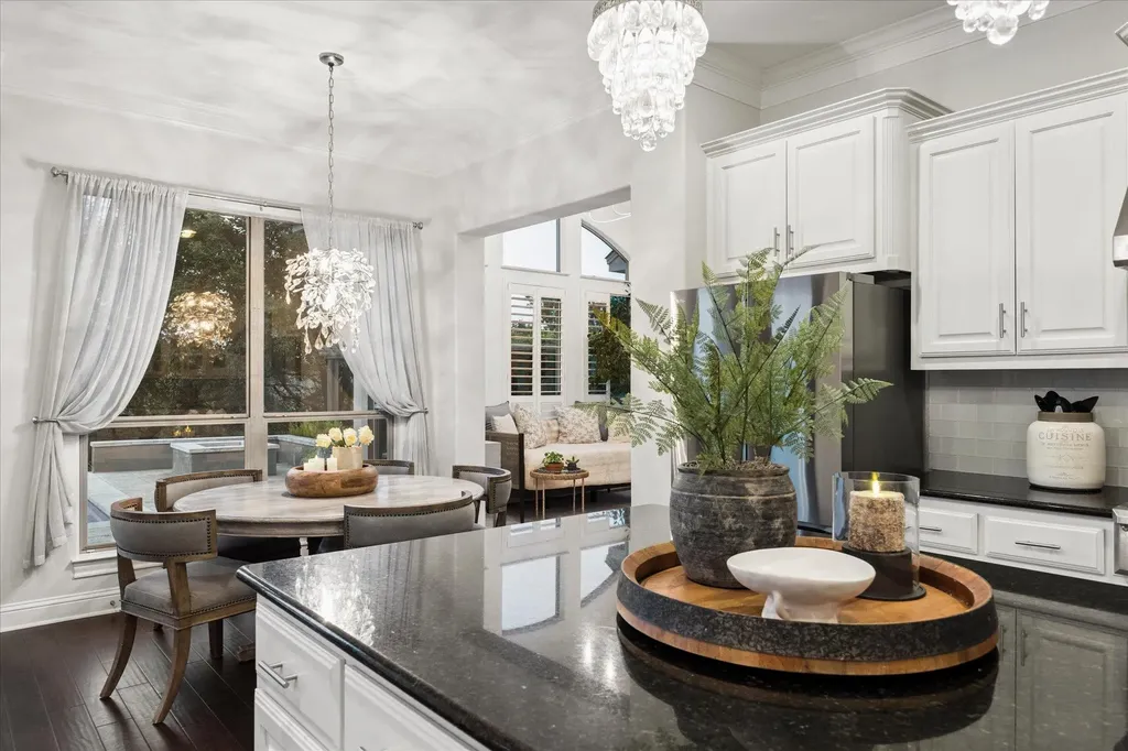12001 Azure Shores Court Austin TX 78732