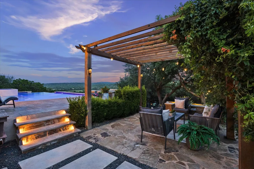 12001 Azure Shores Court Austin TX 78732