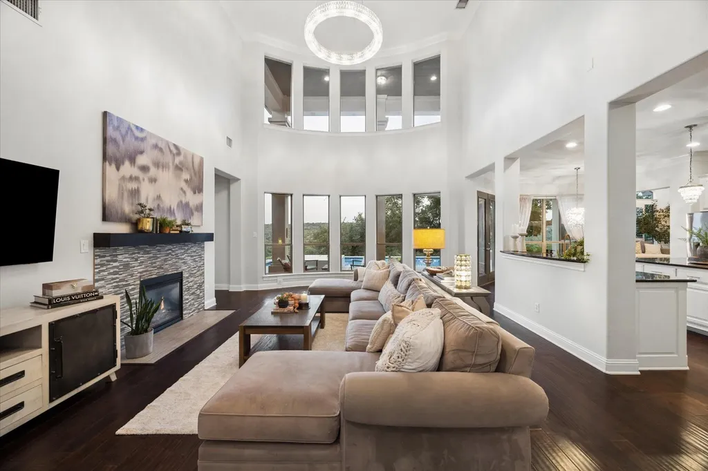12001 Azure Shores Court Austin TX 78732