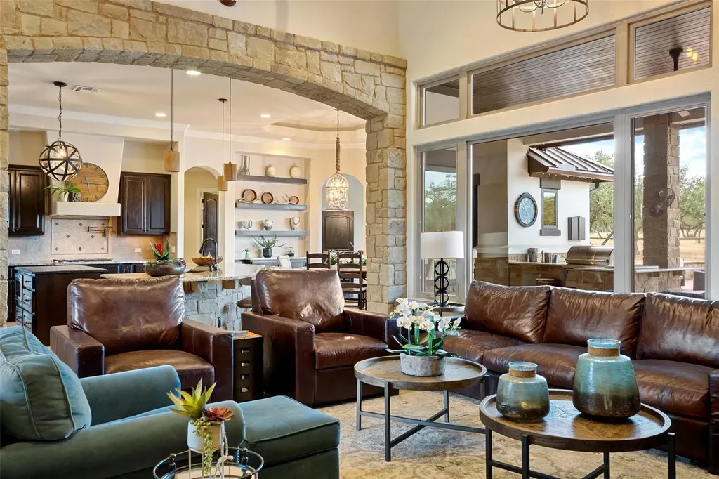 2700 County Road 282 Road Leander TX 78641