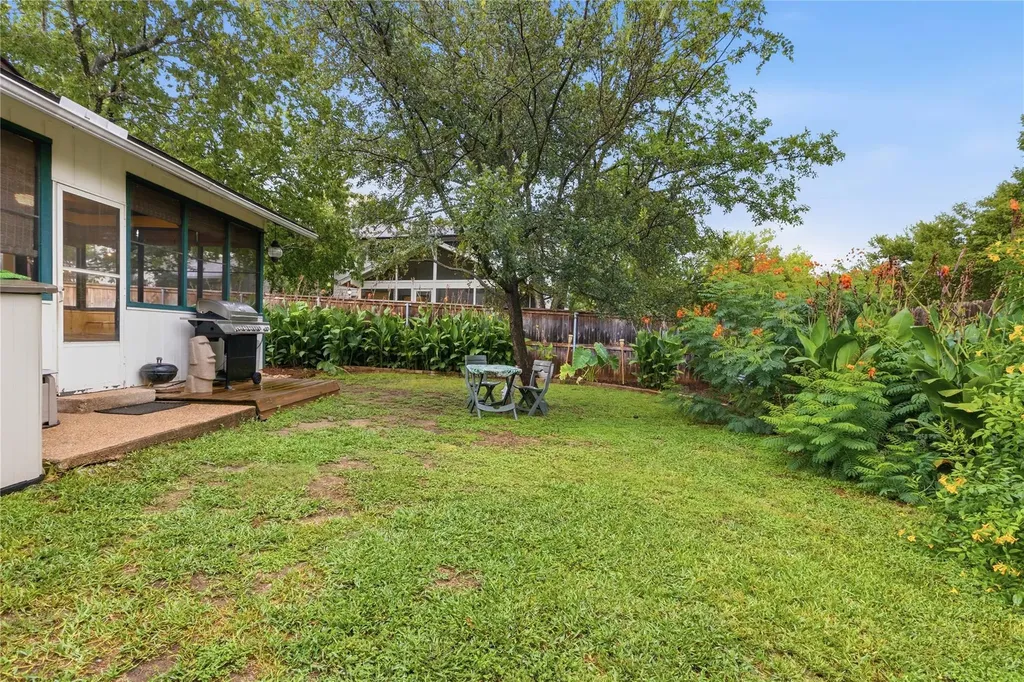 2500 Piping Rock Trail Austin TX 78748