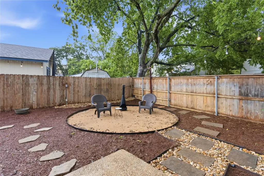 2500 Piping Rock Trail Austin TX 78748