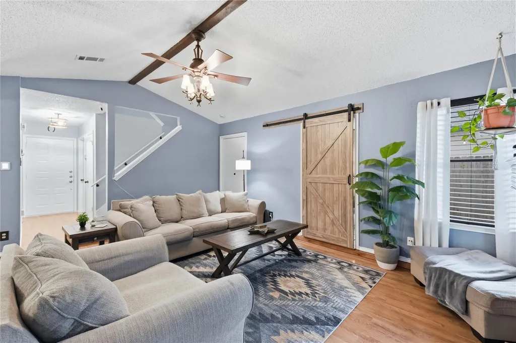 2500 Piping Rock Trail Austin TX 78748