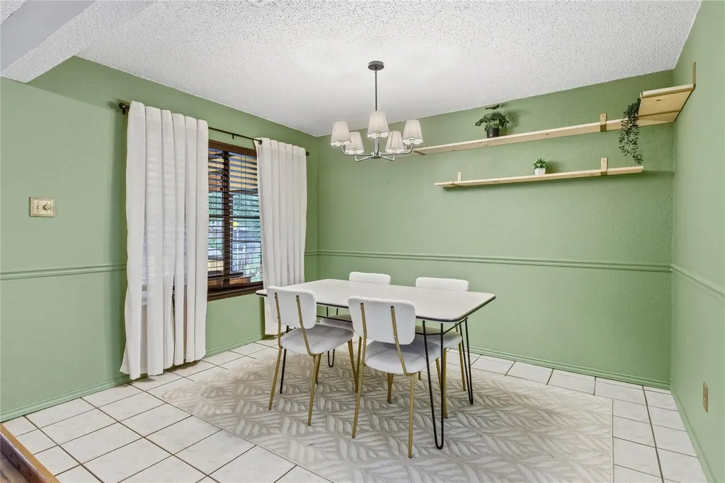2500 Piping Rock Trail Austin TX 78748