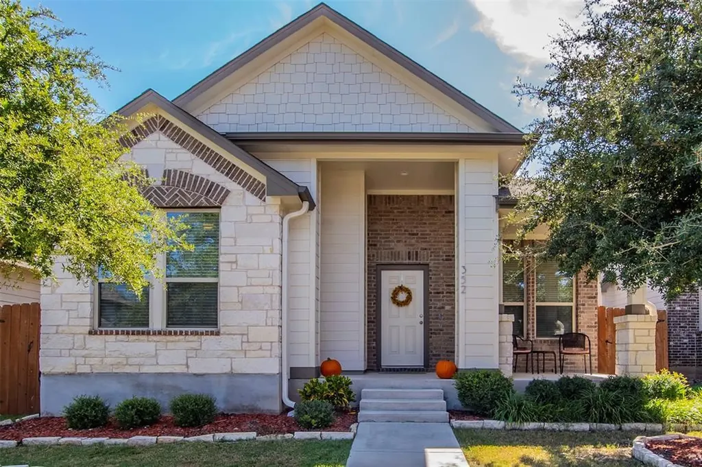 352 S Brook Drive Leander TX 78641
