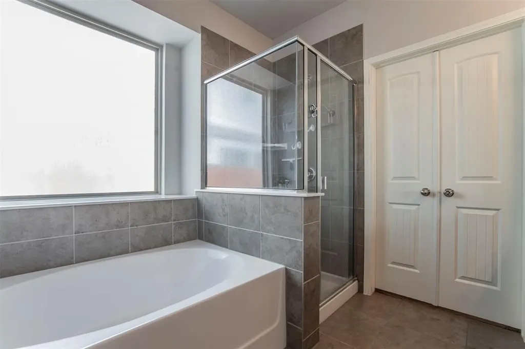352 S Brook Drive Leander TX 78641