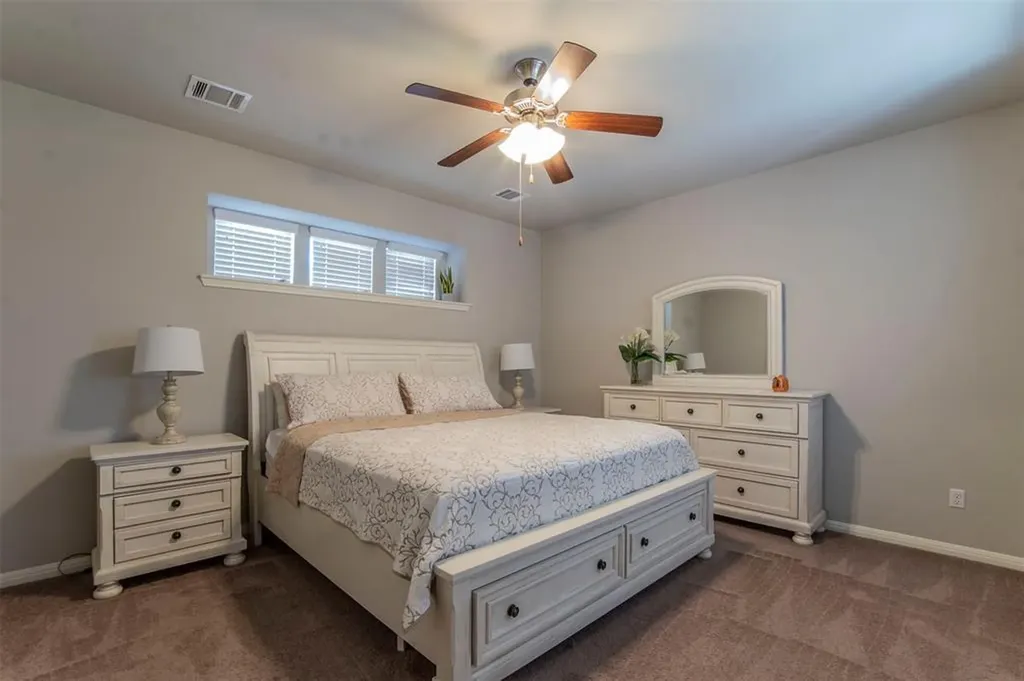 352 S Brook Drive Leander TX 78641